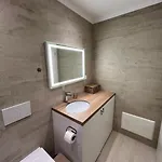 Anna's Blloku Apartment