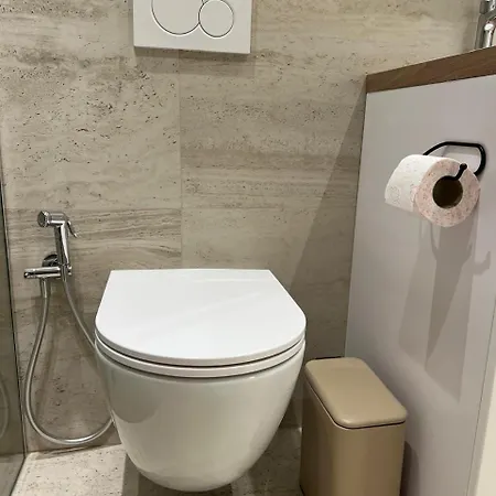 Anna's Blloku Appartement