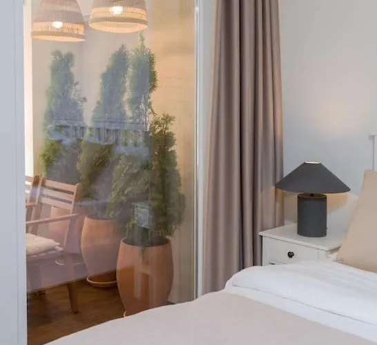 Anna's Blloku アパート ティラナ